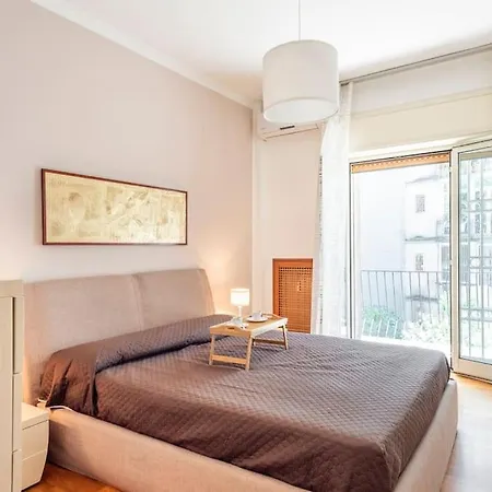 Alla Scoperta Del Vomero Apartment