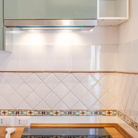 Apartman Scoperta Del Vomero