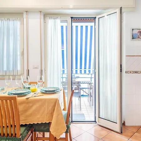 Scoperta Del Vomero *